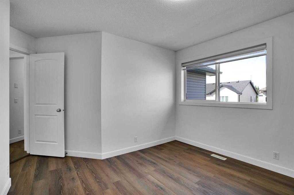 309 Everridge Drive Sw, Calgary, AB