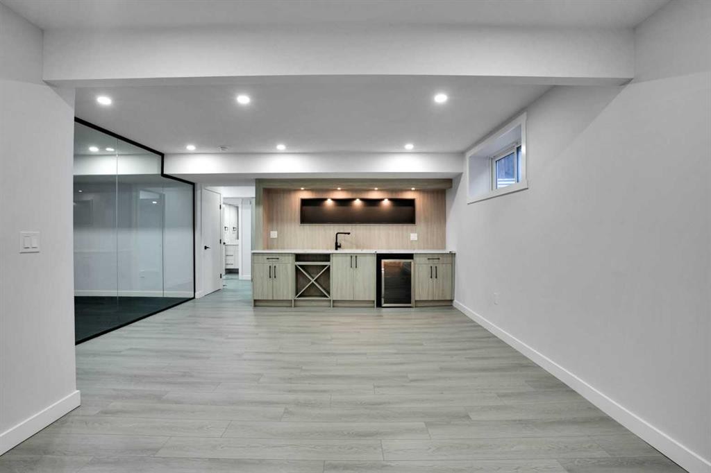 309 Everridge Drive Sw, Calgary, AB