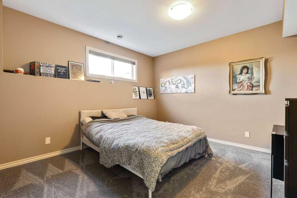17 Dain Place Nw, Langdon, AB