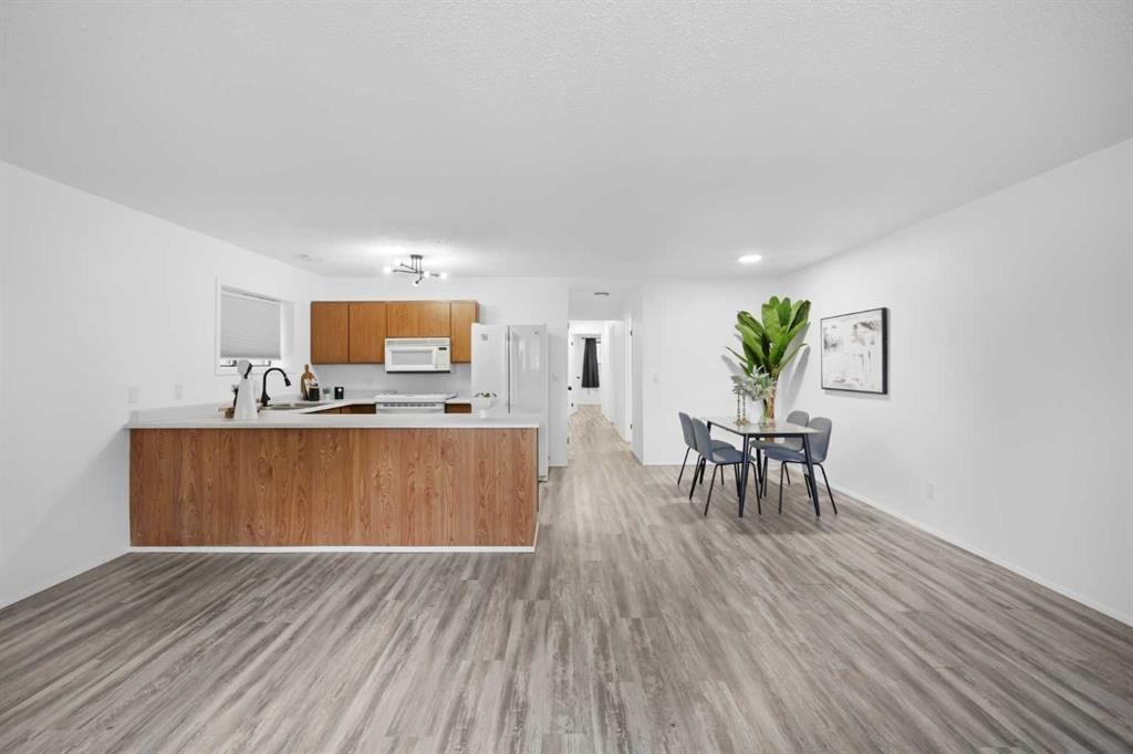 1004 Mckinnon Drive Ne, Calgary, AB