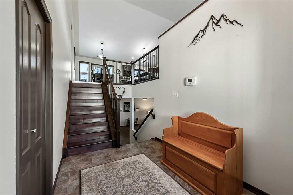 142 Westview Drive, Nanton, AB