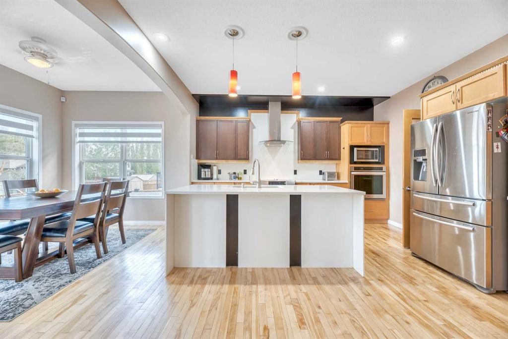 245 Springmere Way, Chestermere, AB