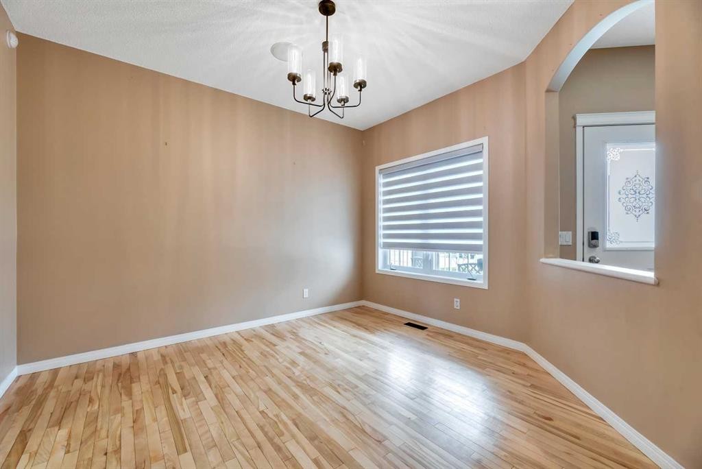 245 Springmere Way, Chestermere, AB