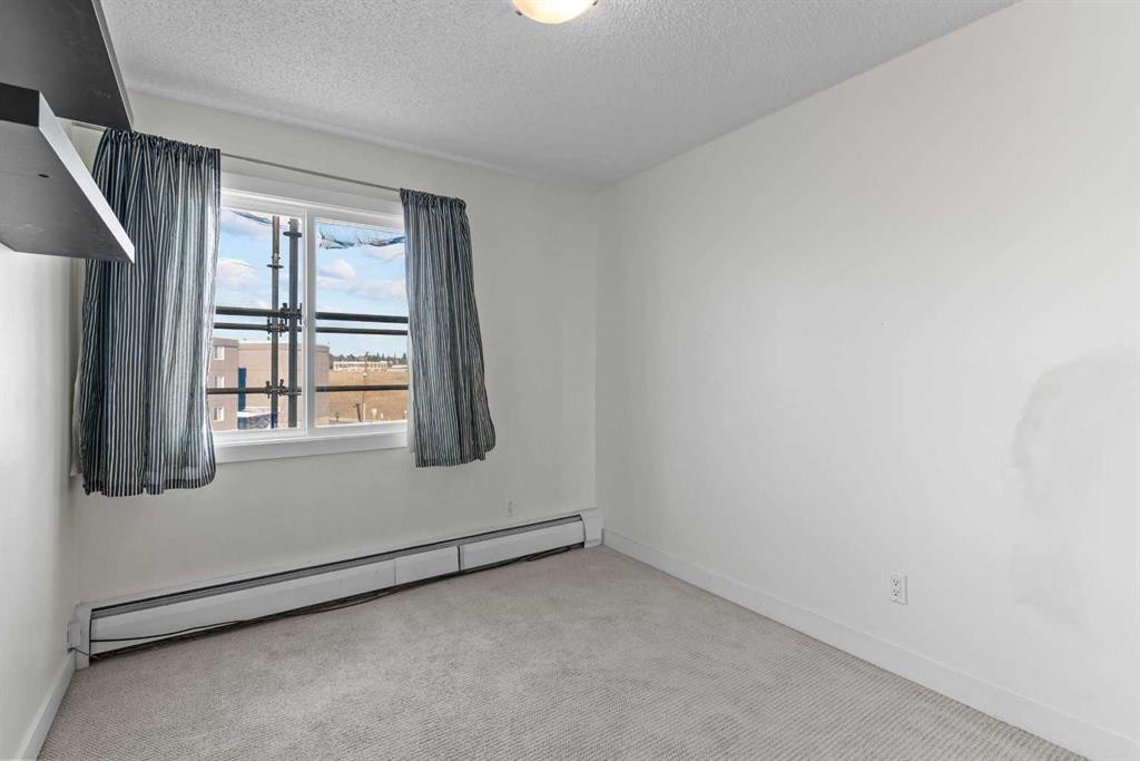 403-4455C Greenview Drive Ne, Calgary, AB