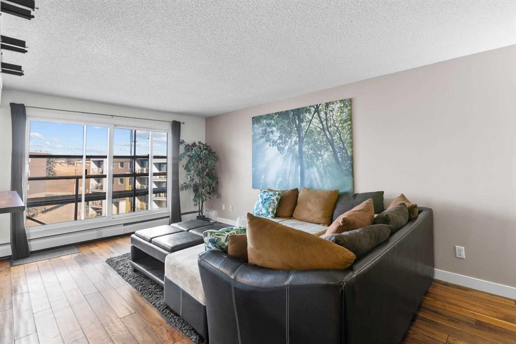 403-4455C Greenview Drive Ne, Calgary, AB