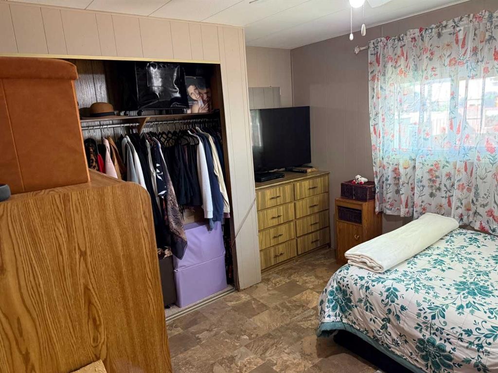 408 3 Street North, Vulcan, AB