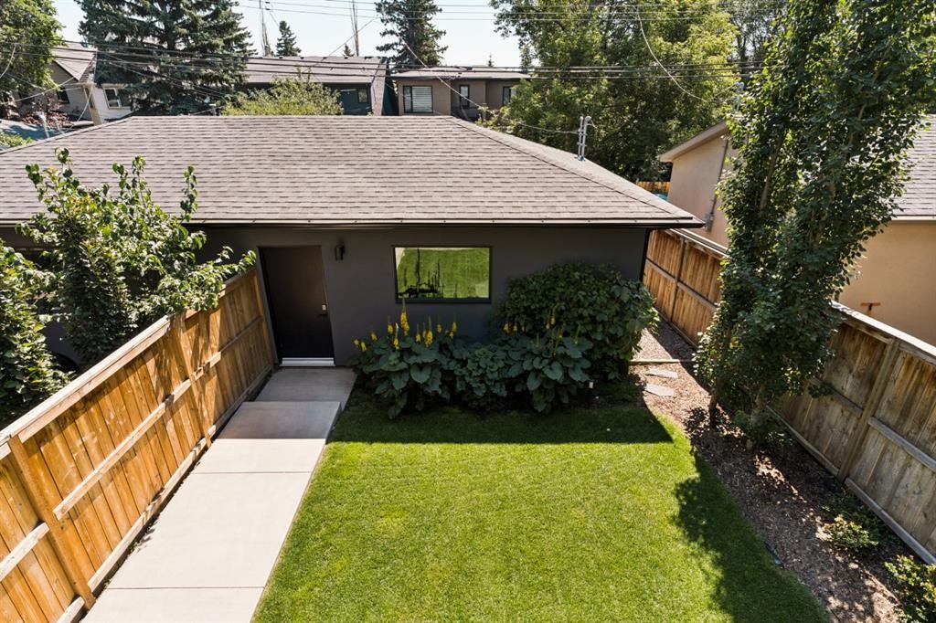 1723B 30 Avenue Sw, Calgary, AB