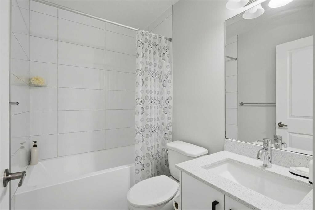 107 Corner Meadows Square Ne, Calgary, AB