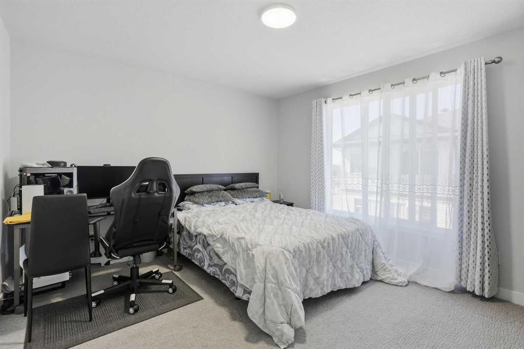 107 Corner Meadows Square Ne, Calgary, AB
