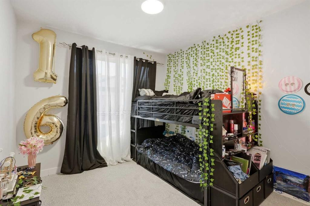 107 Corner Meadows Square Ne, Calgary, AB