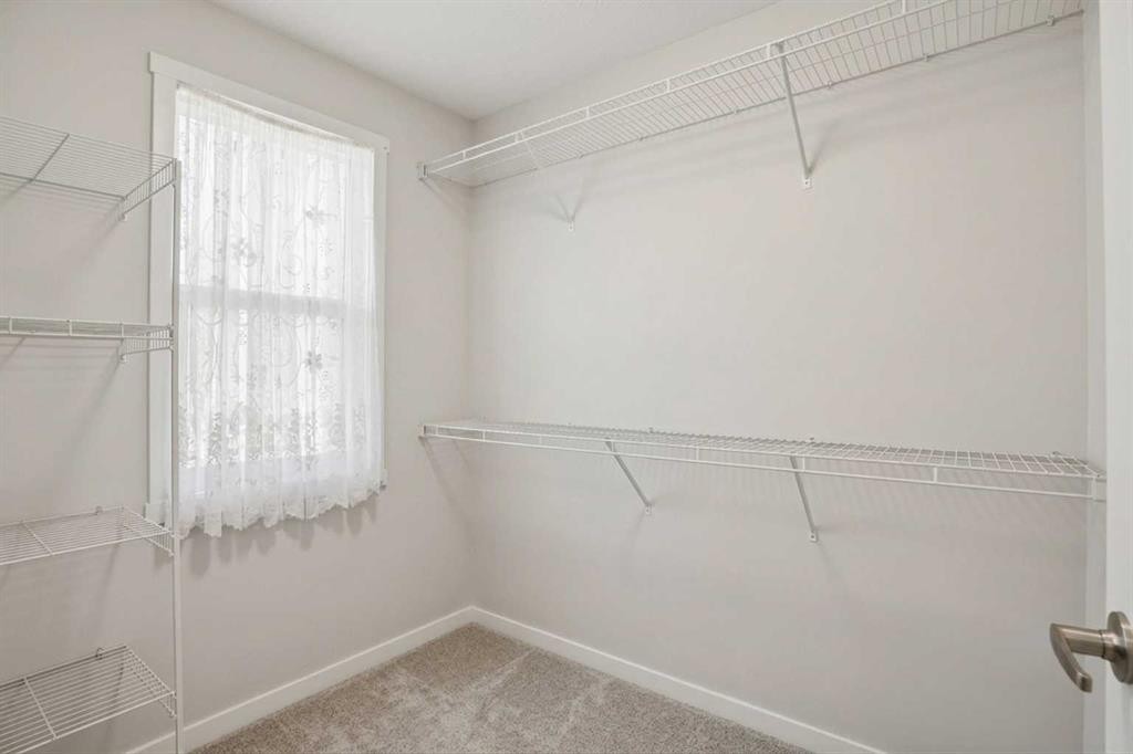 107 Corner Meadows Square Ne, Calgary, AB