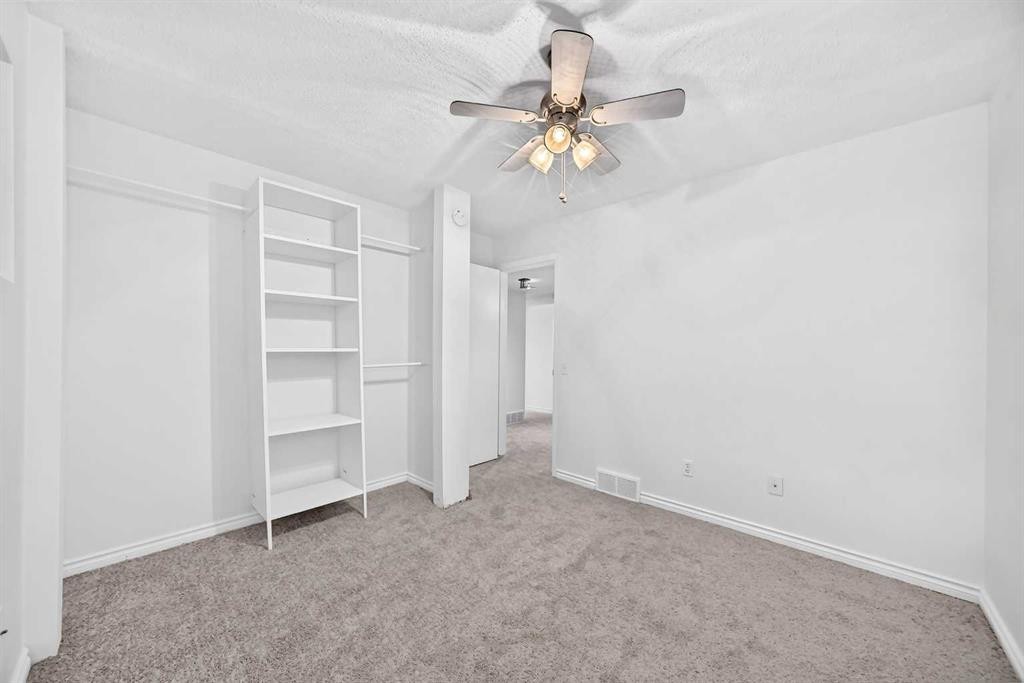 49-10001 Brookpark Boulevard Sw, Calgary, AB