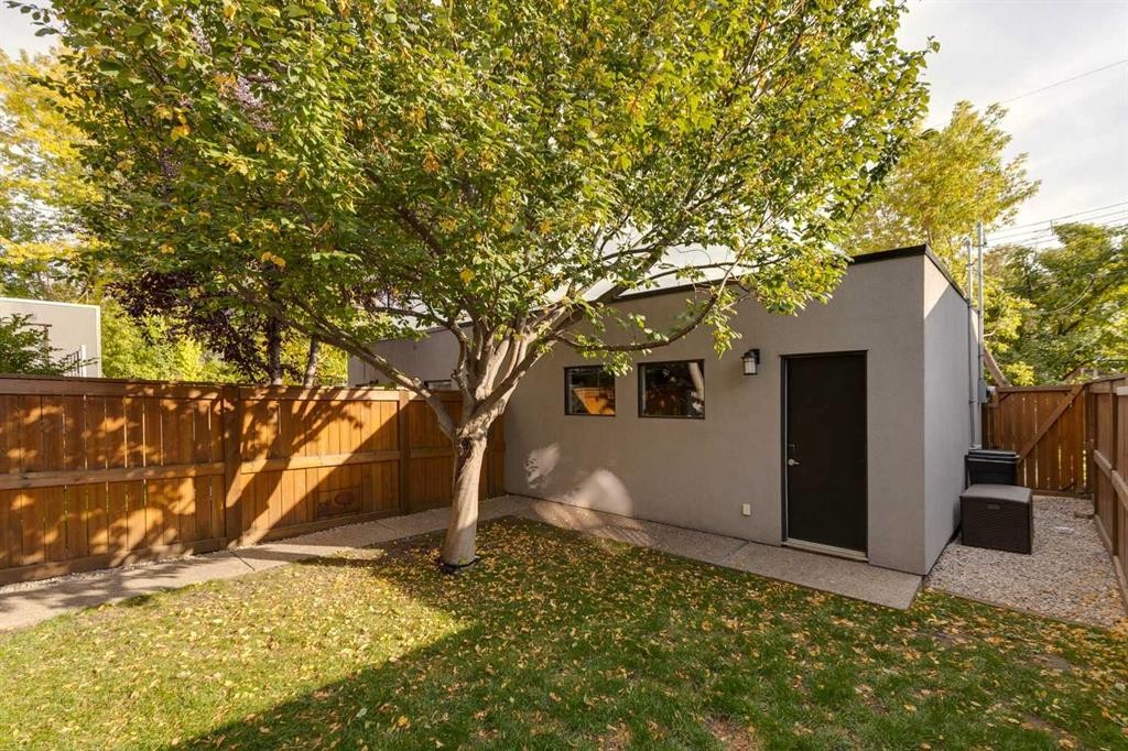 1815 30 Avenue Sw, Calgary, AB