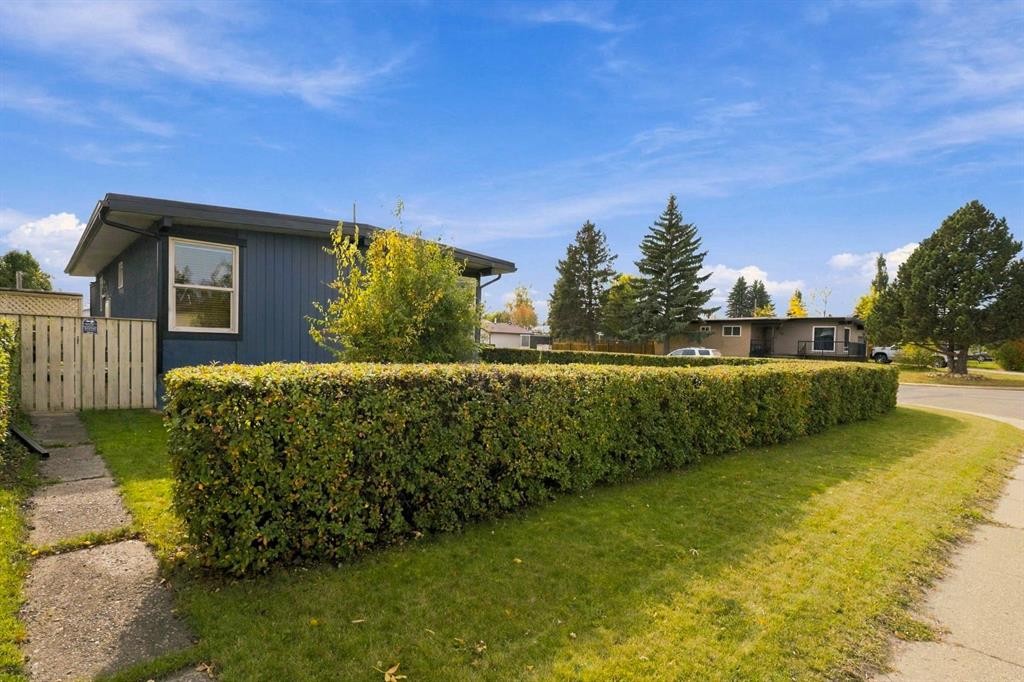 5141 43 Street, Olds, AB