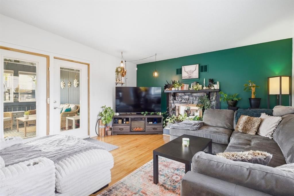 5141 43 Street, Olds, AB