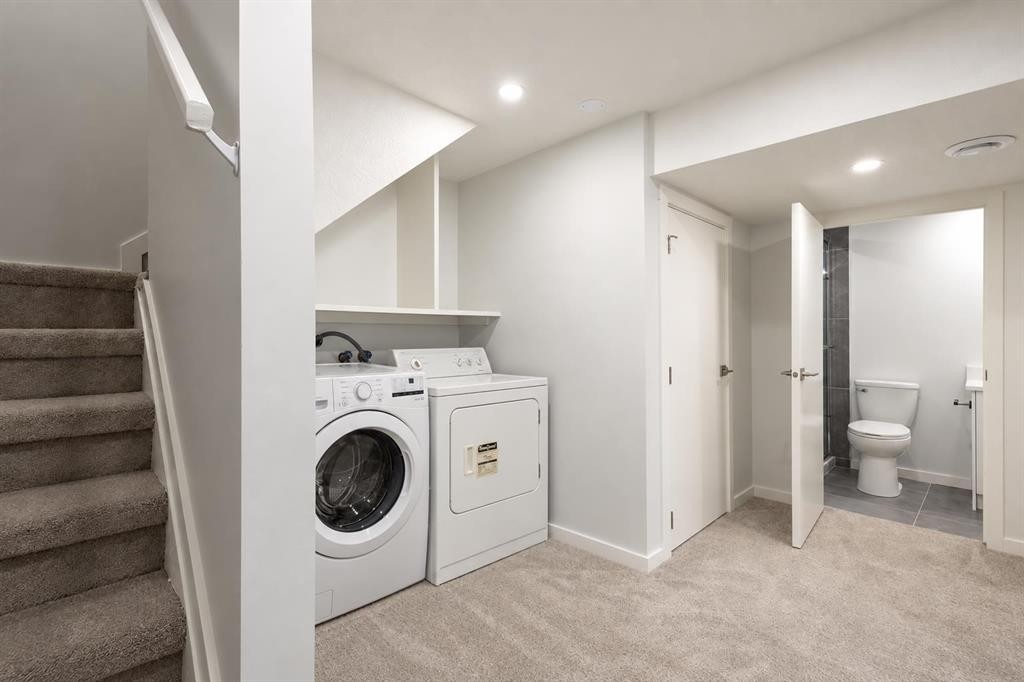 52 Doverdale Mews Se, Calgary, AB