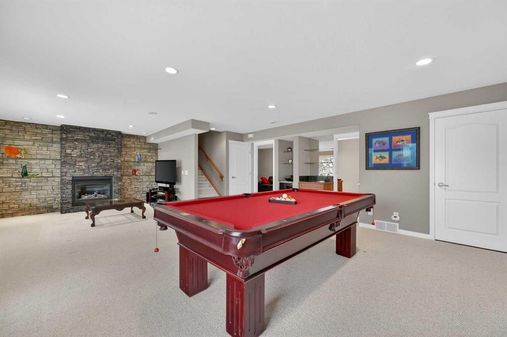 35 Rockyledge Rise Nw, Calgary, AB