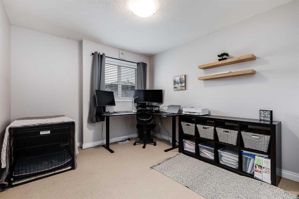 620 Pioneer Drive, Irricana, AB