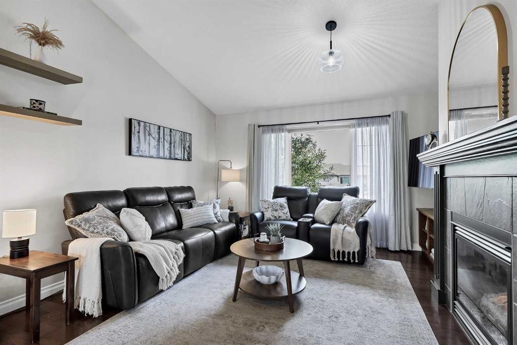 620 Pioneer Drive, Irricana, AB