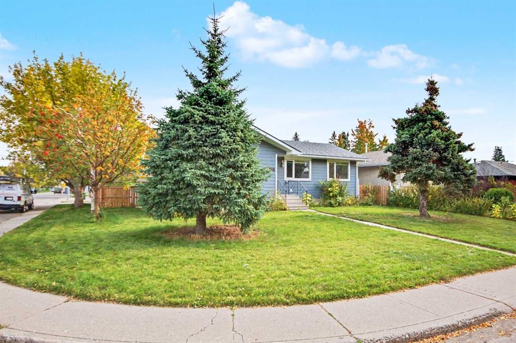 2202 35 Street Se, Calgary, AB