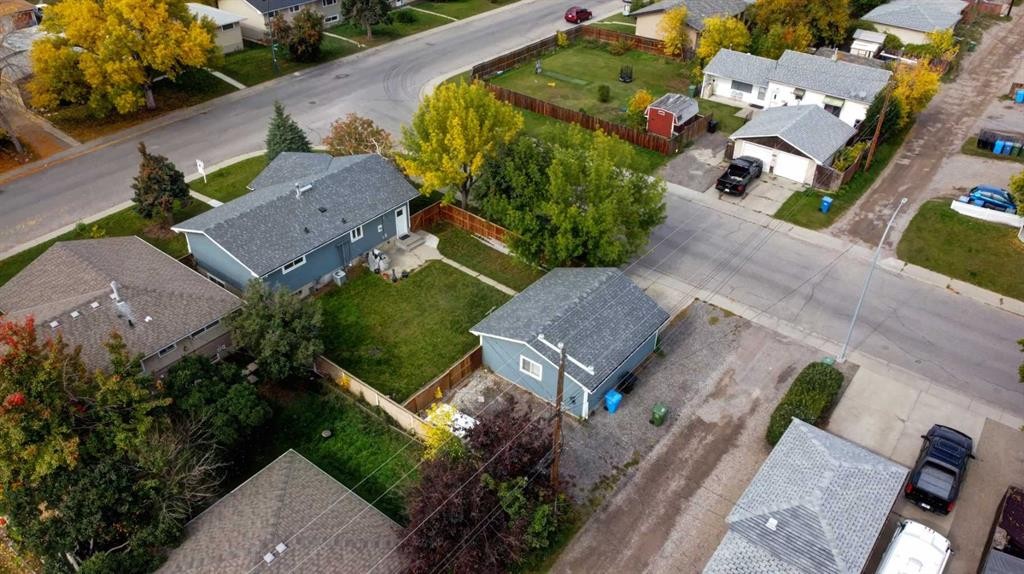 2202 35 Street Se, Calgary, AB
