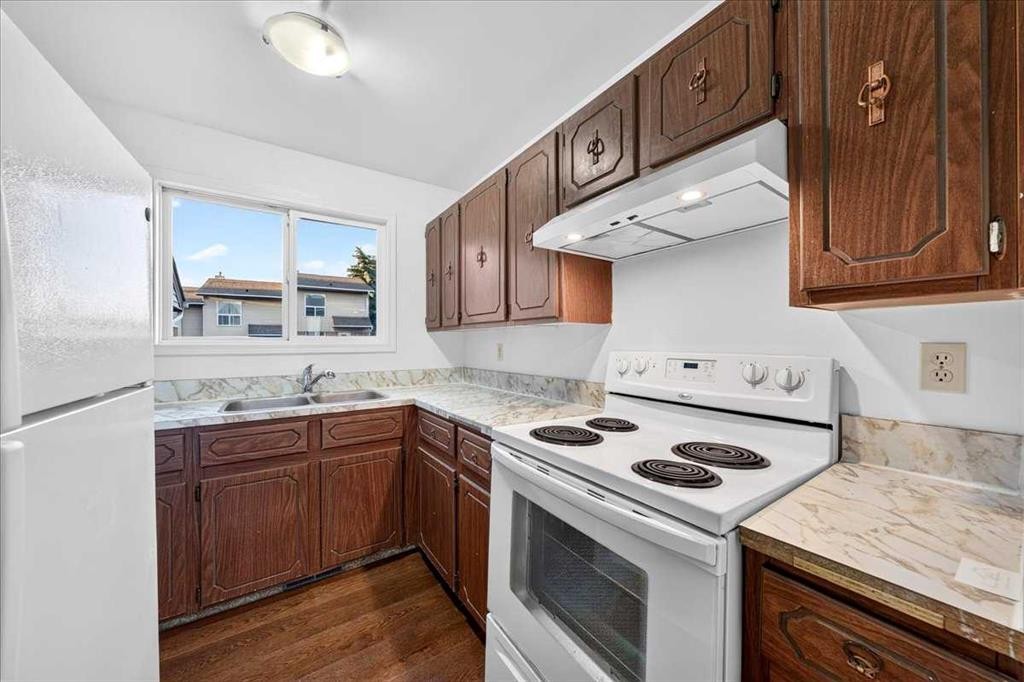 33-64 Whitnel Court Ne, Calgary, AB
