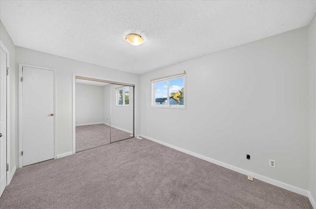 33-64 Whitnel Court Ne, Calgary, AB