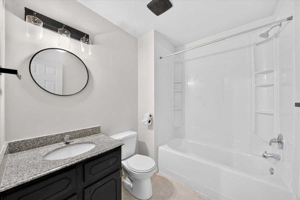 33-64 Whitnel Court Ne, Calgary, AB