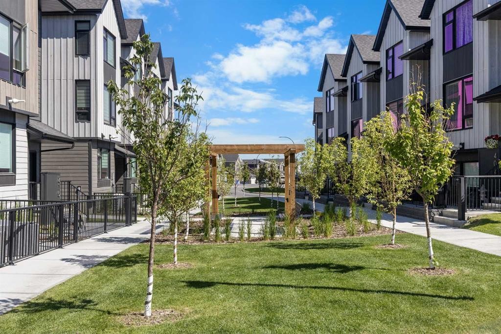 313-85 Sage Hill Heights Nw, Calgary, AB