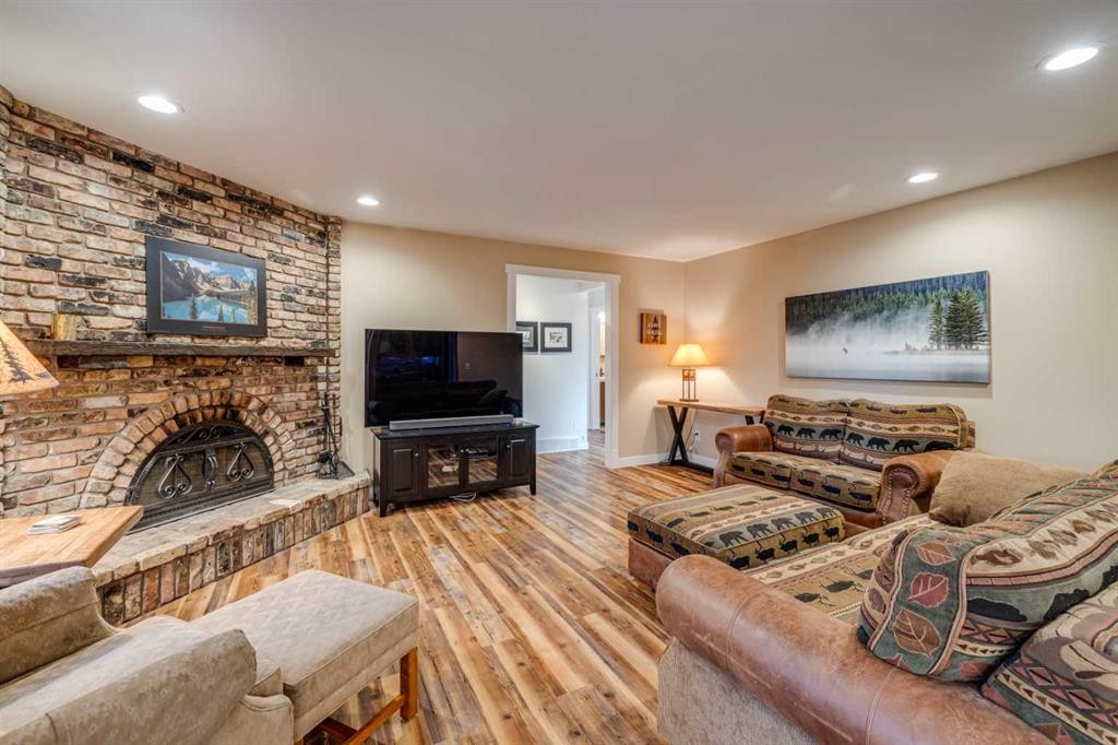 58 Wolf Drive, Rural Rocky View County, AB