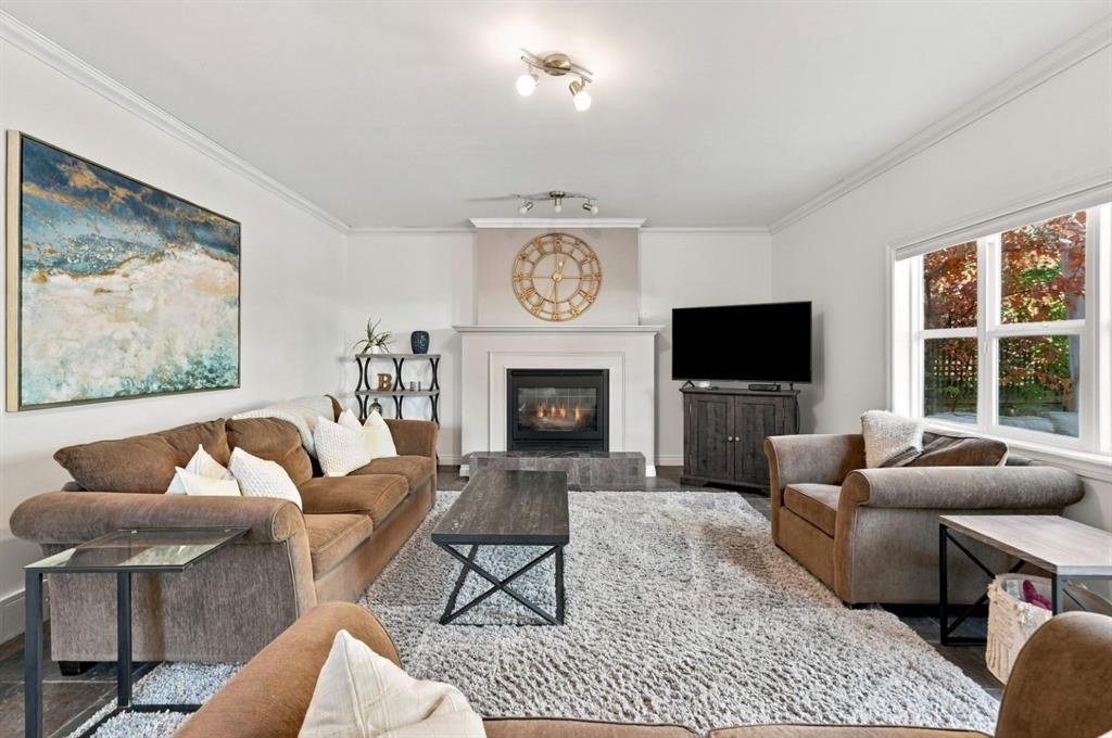 5432 Bannerman Drive Nw, Calgary, AB