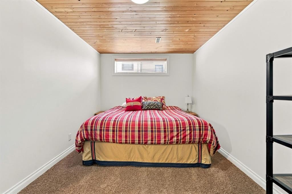 5432 Bannerman Drive Nw, Calgary, AB