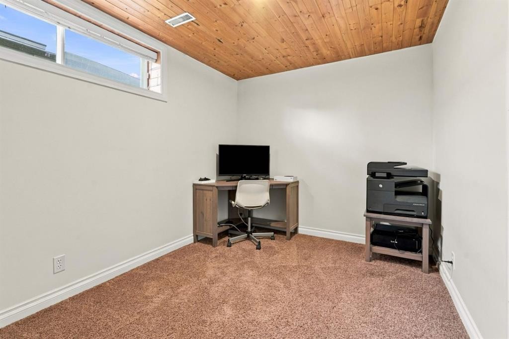 5432 Bannerman Drive Nw, Calgary, AB