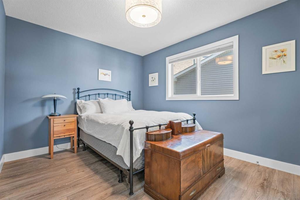 25 Cimarron Springs Court, Okotoks, AB