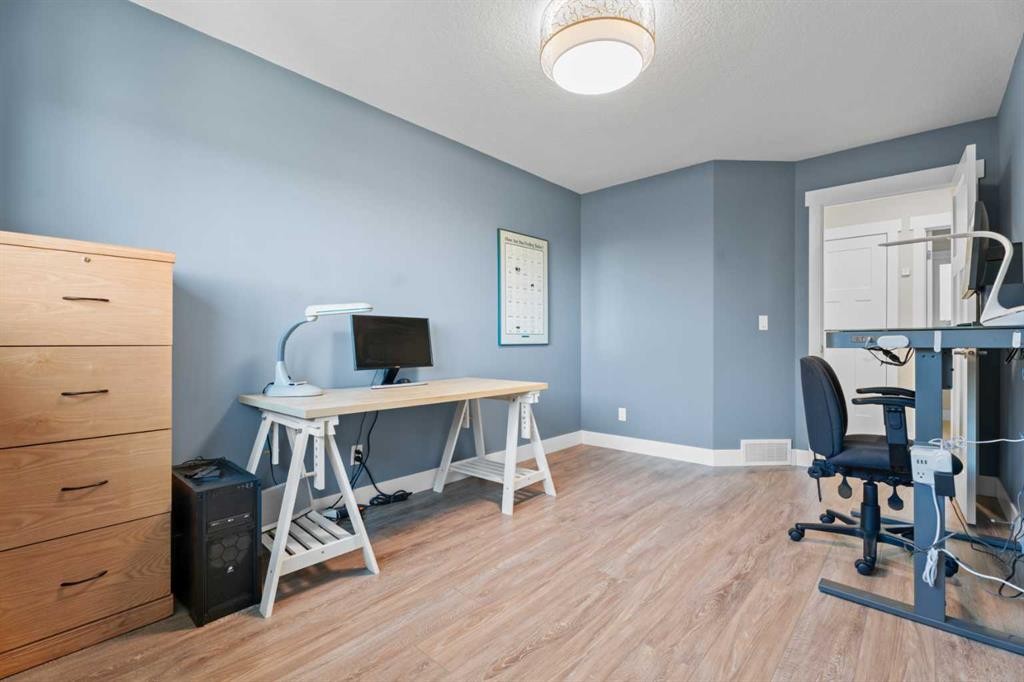 25 Cimarron Springs Court, Okotoks, AB