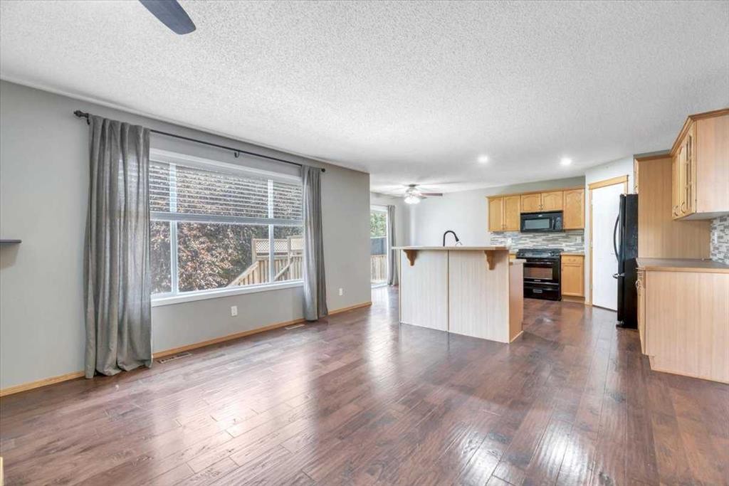 4 Aspen Landing, Strathmore, AB