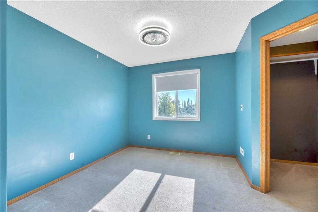 4 Aspen Landing, Strathmore, AB