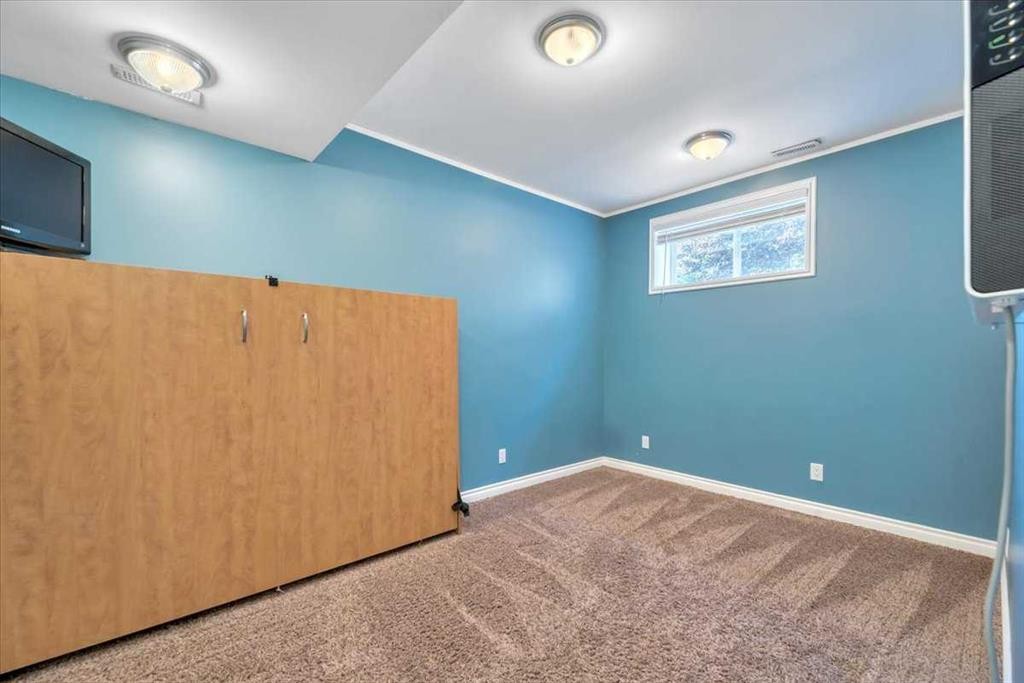 4 Aspen Landing, Strathmore, AB