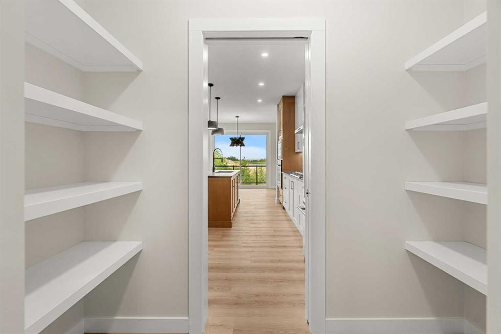 81 Osprey Hill Way Sw, Calgary, AB