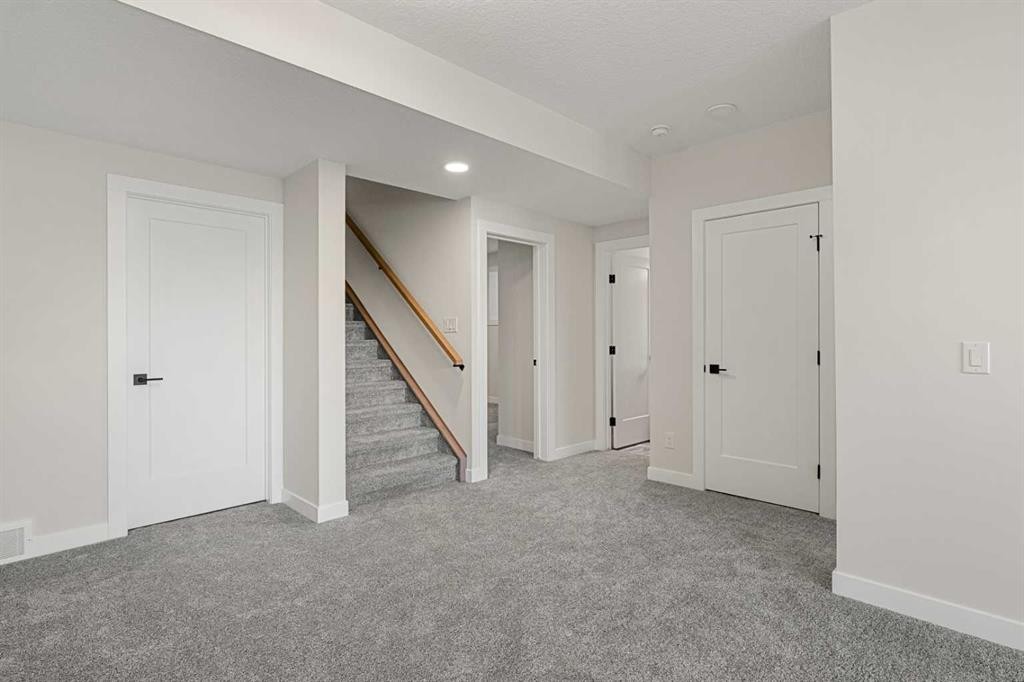 81 Osprey Hill Way Sw, Calgary, AB