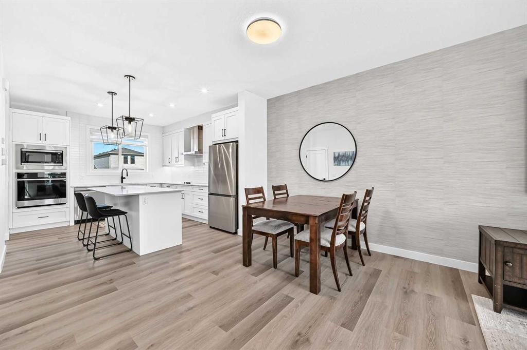 35 Silverton Glen Green Sw, Calgary, AB