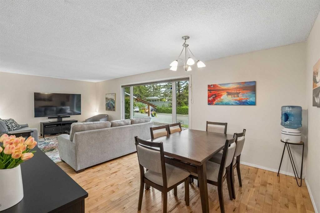 1403 104 Avenue Sw, Calgary, AB
