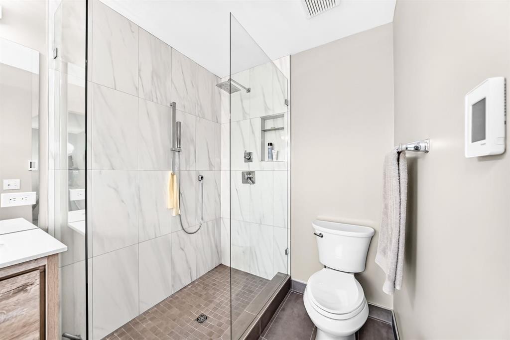 723 Diamond Court Se, Calgary, AB