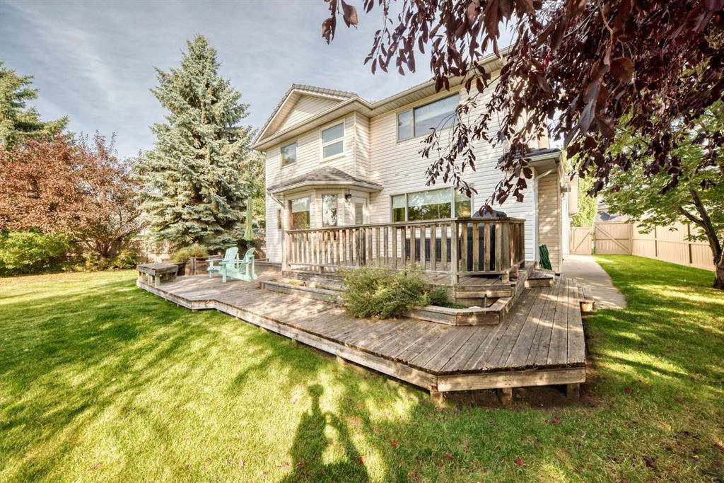 723 Diamond Court Se, Calgary, AB