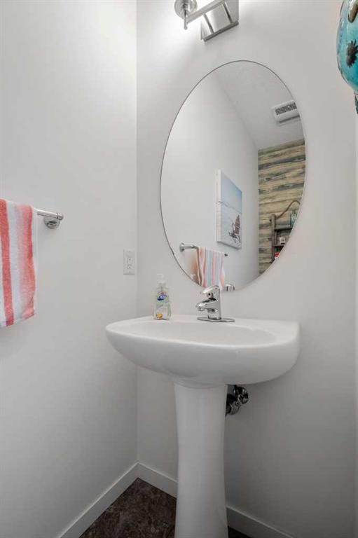 203 Mahogany Grove Se, Calgary, AB