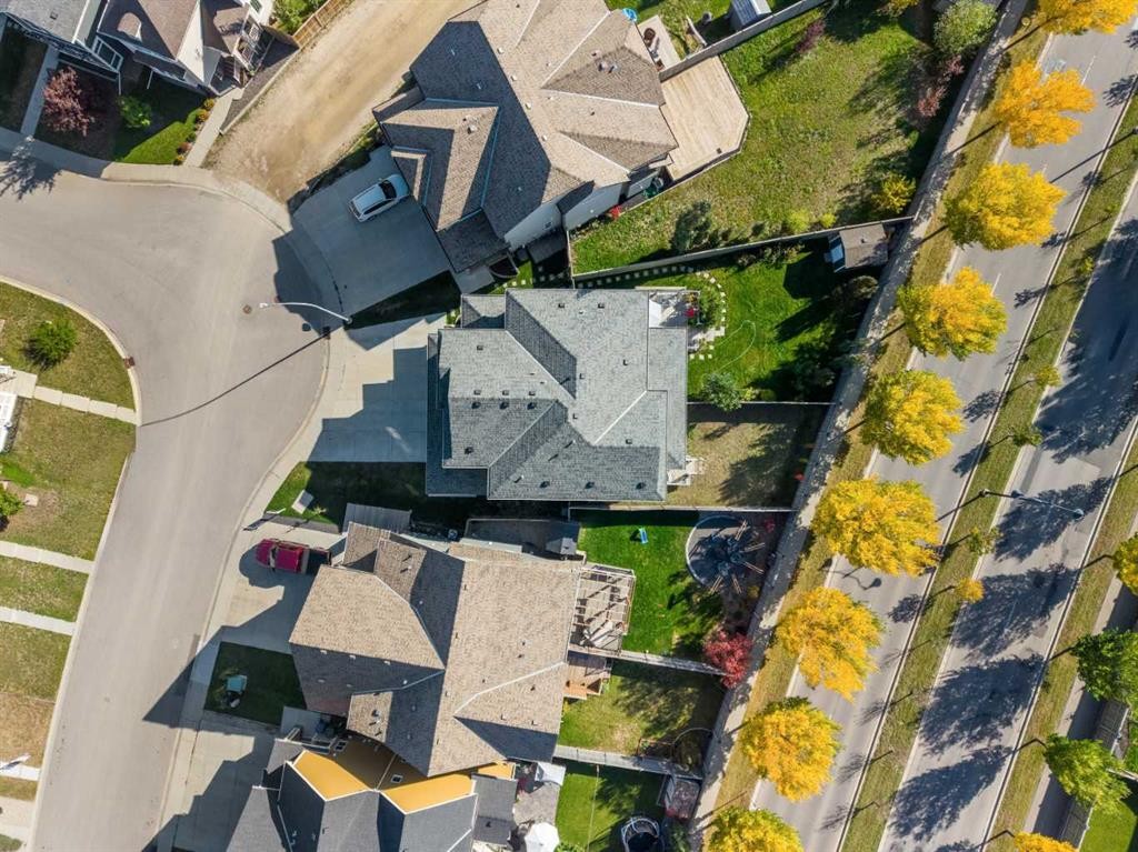 203 Mahogany Grove Se, Calgary, AB