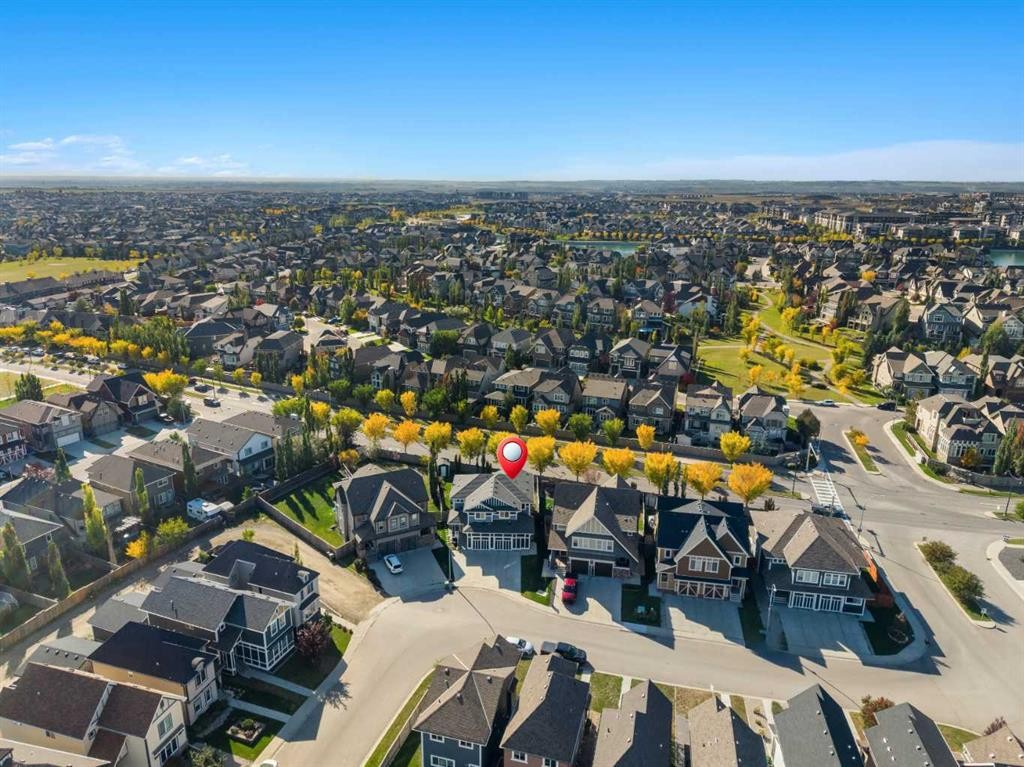 203 Mahogany Grove Se, Calgary, AB