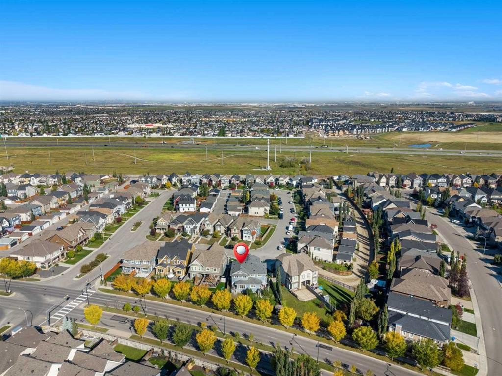 203 Mahogany Grove Se, Calgary, AB