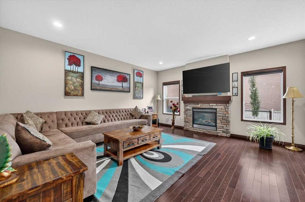 233 Aspenmere Circle, Chestermere, AB