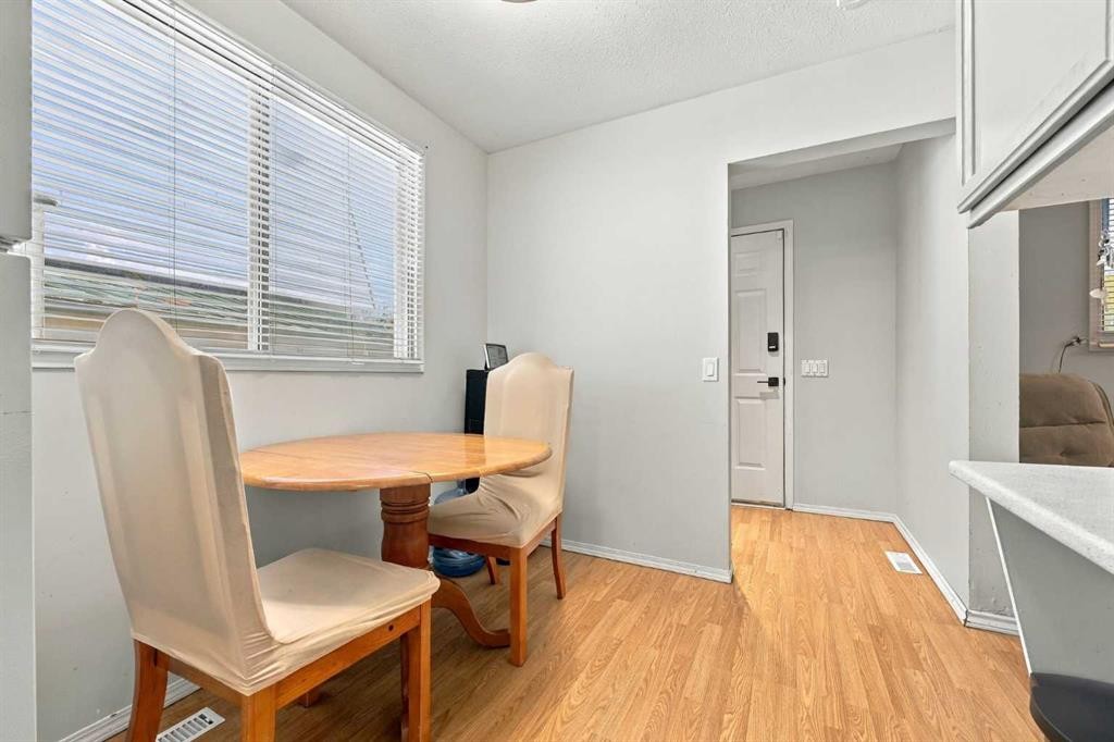 3924 29A Avenue Se, Calgary, AB